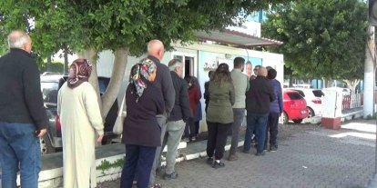 Gizemli hayırsever, Ramazan ayı boyunca günlük 6 bin ekmeği depremzede vatandaşlara ücretsiz dağıtacak