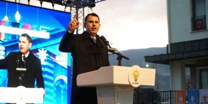 Bakan Kurum: "Depremden bu yana felaket üzerinden siyaset kurdular, depremzede kardeşlerimizin yuvasına kavuşması işlerine gelmiyor"