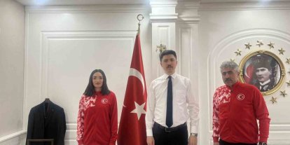 Digor Gençlik ve Spor Müdürü Bahattin İnce ve milli sporcu Tuğba Toptaş’tan, Kaymakam Kahraman’a ziyaret