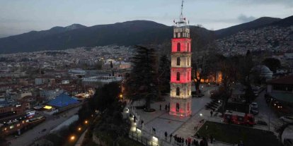 Bursalılara iftar ve sahuru ses bombası ile haber veriyorlar