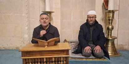 Bayburt’ta şehitler için tarihi camilerde mevlit okundu