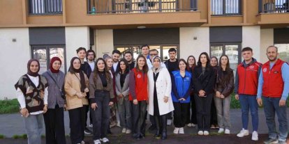 Zonguldak’ta üniversite öğrencileri geleceğe mektup yazdı