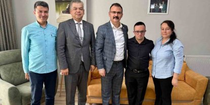 Kaymakam Ateş, öğrencilerin evine konuk oldu