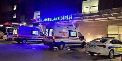 Motosiklet sürücüsü askeri personel ağır yaralandı