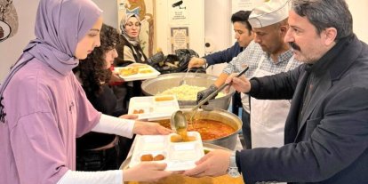 Gençlik merkezlerinde iftar programı düzenlendi