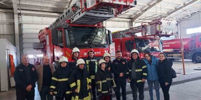 Özel öğrencilerden itfaiyeye anlamlı ziyaret