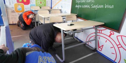 Deprem Simülasyon Tırı Samsun’da eğitimlere başladı