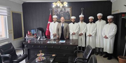 Çan’da yeni atanan din görevlilerine sarık ve cübbe giydirme merasimi düzenlendi