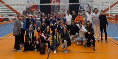 Kars’ta Yurt Lig Voleybol Finalleri Tamamlandı