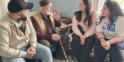 Üniversite öğrencilerinden yaşlı çifte sürpriz