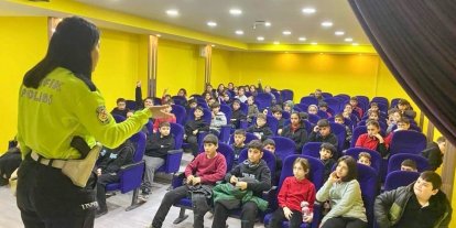 Bilecik’te "Trafik Dedektifleri Projesi" kapsamında öğrencilere eğitim