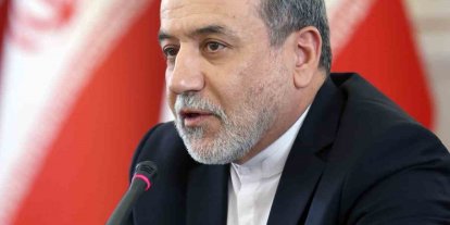 Arakçi: "(ABD ile) Benzeri görülmemiş bir anlaşmaya varmak için tarihi bir fırsata sahibiz"
