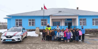 Bulanık’ta öğrencilere trafik güvenliği eğitimi