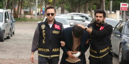 Antalya’da 20 yerinden bıçaklayarak öldürdüğü gencin telefonunu foseptik çukuruna atmış