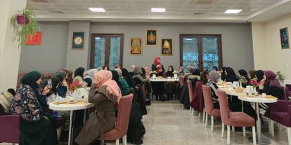 Kars'ta,Mum Dibini Işıtır Projesi Kapsamında İftar Buluşması