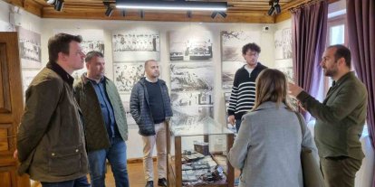 Ayvalık Alan Başkanlığı ekibinden Burhaniye Kent Arşivi’ne ziyaret