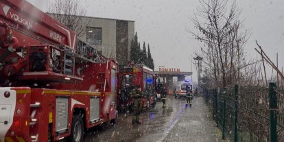 Hastane yemekhanesinde yangın paniği... Çok sayıda ekip sevk edildi