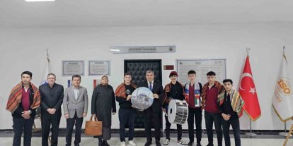 Sünnetci’ye öğrencilerden Ramazan ziyareti