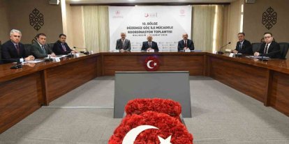 Bilecik Valisi Sözer, düzensiz göçle mücadele toplantısına katıldı