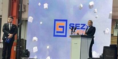 Türkiye’nin ilk yerli ve milli bataryalı manevra lokomotifini Seza Çimento aldı