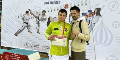 Afyonkarahisarlı genç karateci Türkiye final bileti aldı