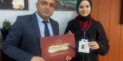 Karşıyaka Ortaokulu il birincisi oldu