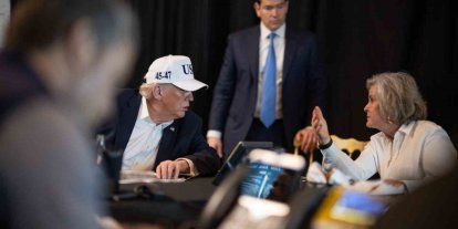 Beyaz Saray, Trump’ın İran saldırılarını izlediği anlara dair fotoğrafları paylaştı