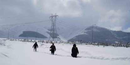 Uzmanlardan çığ, buzlanma ve don uyarısı