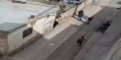 Madde bağımlısı sokak ortasında yığılıp kaldı