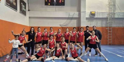 Tut Küçük Kızlar Voleybol Takımı Adıyaman il birincisi oldu