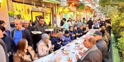 Datça’da 86. Sokak esnafından 400 kişilik iftar
