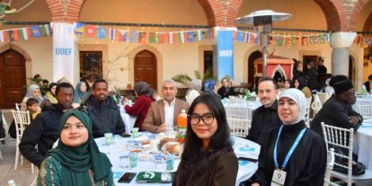 ADÜ Rektörü Kent, uluslararası öğrencilerin iftarına katıldı