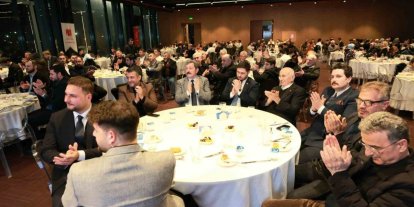 Vali Tavlı’dan iftar programında anlamlı mesaj: "Nice Kızılelmalarla buluşmak dileğiyle"