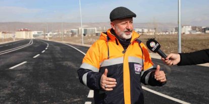 Başkan Çolakbayrakdar: "İlk ve tek çevreci asfalt freze aracımızla doğayı koruyor, ekonomiye güç katıyoruz"