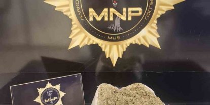 Muş’ta yolcu otobüsünde 2 kilo 72 gram skunk ele geçirildi