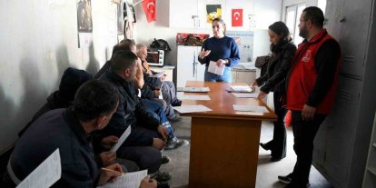 Kuşadası Belediyesi’nden personeline İş Sağlığı ve Güvenliği Eğitimi