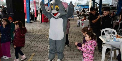 Büyükşehir’in iftar sofrası Altıeylül’de gönülleri ısıttı