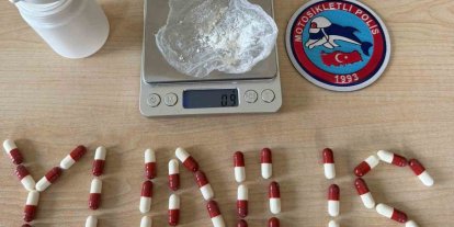 Çatal kaşık dahi çalan hırsızları polis yakaladı