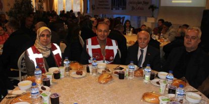 Kayseri Vakıflar Bölge Müdürlüğü’nden her gün 2 bin 500 kişilik iftar yemeği