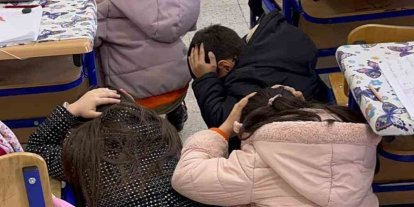 Güzelyurt’ta ilkokul öğrencilerine yangın ve deprem tatbikatı