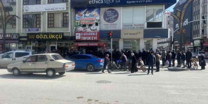 Çorum’da balıkçı baba ve oğlu 100 kasa ücretsiz balık dağıttı