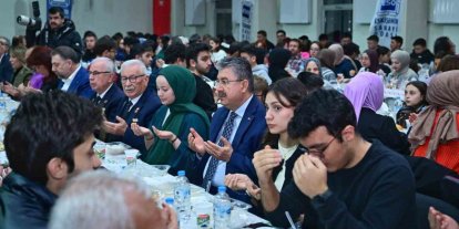 Vali Yılmaz, iftar sofrasında öğrenciler ve gazilerle buluştu