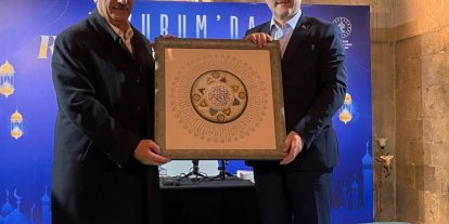 Türk İslam irfanının öncüsü Ahmet Yesevî’yi anlattı