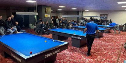 90 sporcu yarışıyor