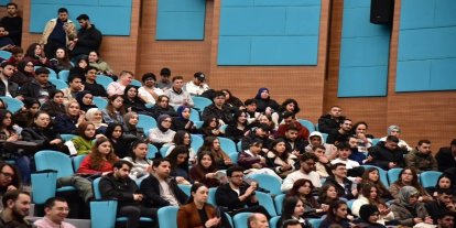 Üniversiteli gençlere IBAN Suiistimallerine karşı panel