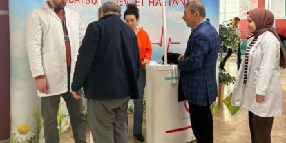 Bayburt’ta vatandaşlar sağlıklı yaşam ve obezite konularında bilgilendirildi