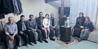 Sarıgöl’ün ilk şehidinin ailesine anlamlı ziyaret