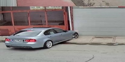 İzmir’de bir sürücü drift atarken kaza yaptı