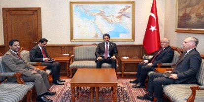 Bakan Güler, Katar Ankara Büyükelçisi Al-Henzab’ı kabul etti