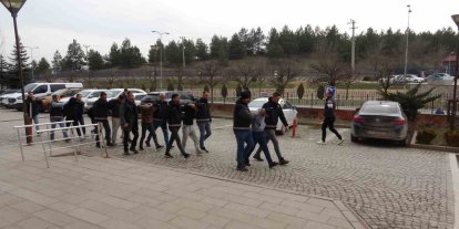 Uyuşturucu operasyonda gözaltına alınan şüphelilerden 3’ü tutuklandı